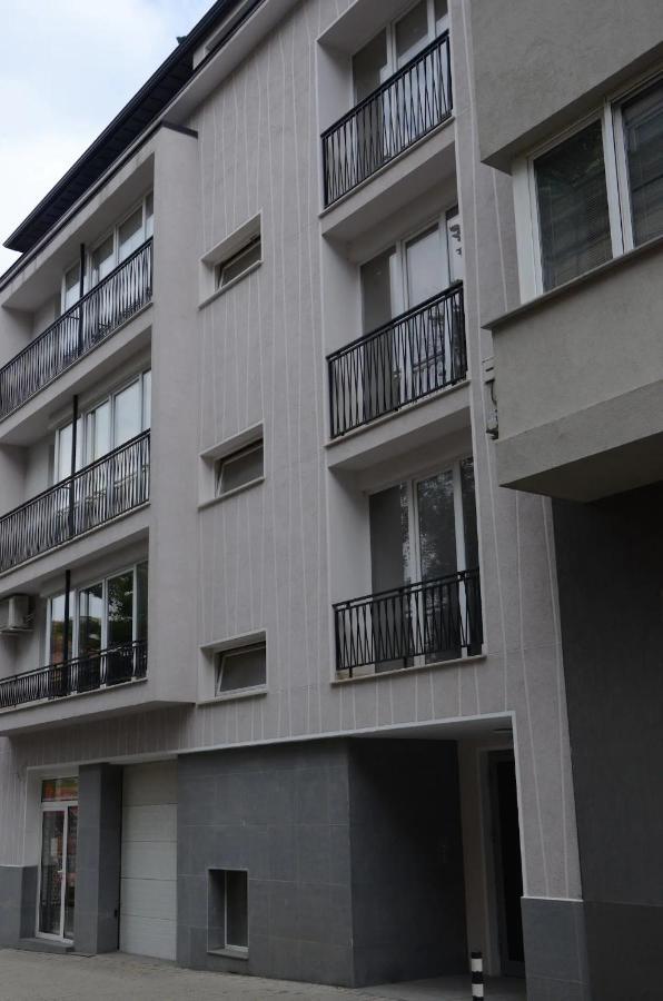 Quiet & Airy Modern Apt. Top Centre Free Parking 소피아 외부 사진