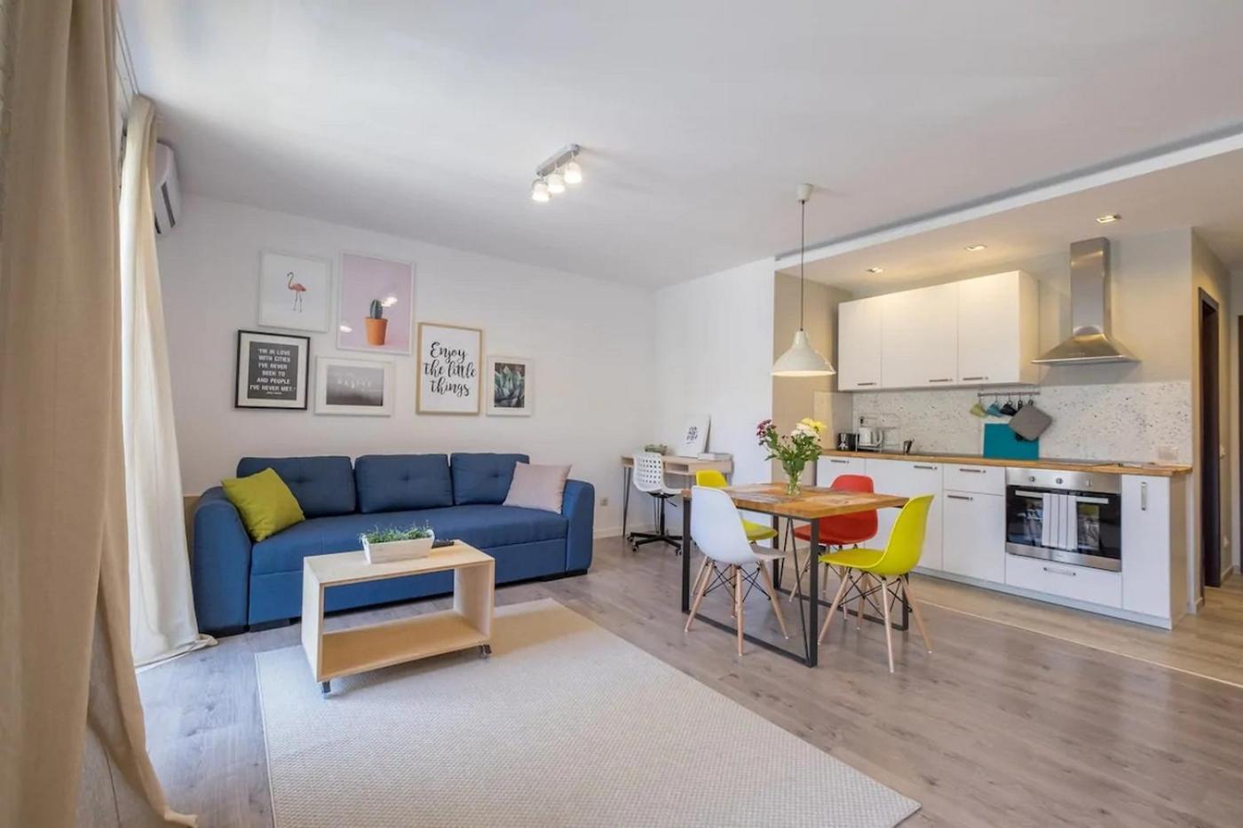 Quiet & Airy Modern Apt. Top Centre Free Parking 소피아 외부 사진